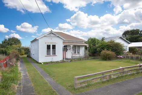 Photo of property in 16 French Street, Marton, 4710