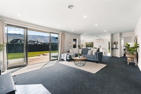 Photo of property in 30 Ethereal Crescent, Mount Pisa, Cromwell, 9383