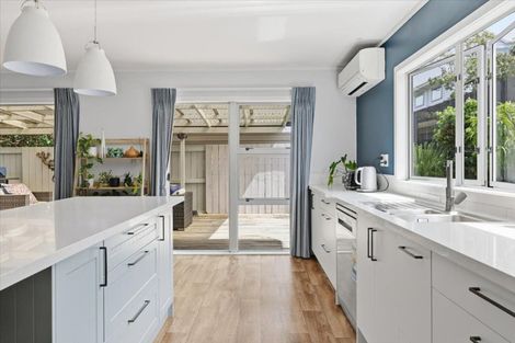 Photo of property in 11 Nautilus Drive, Papamoa Beach, Papamoa, 3118