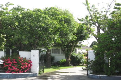 Photo of property in 17 Abbotts Place, Avonhead, Christchurch, 8042