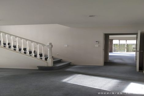 Photo of property in 8a Tide Close, Mount Wellington, Auckland, 1060