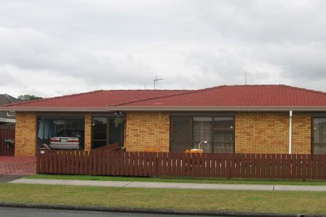 Photo of property in 4/10 Wellington Street, Papakura, 2110