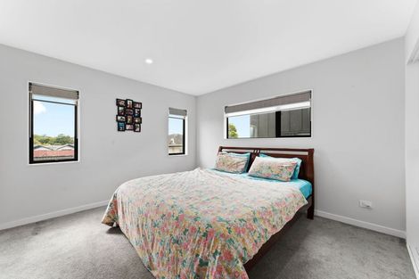 Photo of property in 222c Pakuranga Road, Pakuranga Heights, Auckland, 2010
