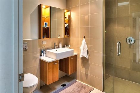 Photo of property in 5b/124 Customs Street West, Auckland Central, Auckland, 1010