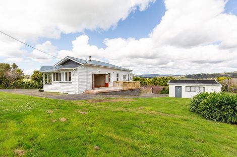 Photo of property in 218 Annandale Road, Kumeu, 0782