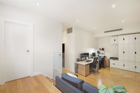 Photo of property in 69 Pine Street, Mount Eden, Auckland, 1041