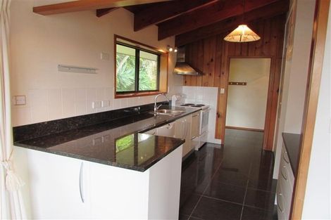 Photo of property in 38 Archers Road, Glenfield, Auckland, 0629