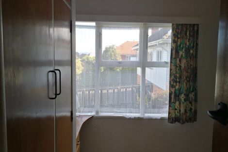 Photo of property in 25 Williamson Avenue, Belmont, Auckland, 0622