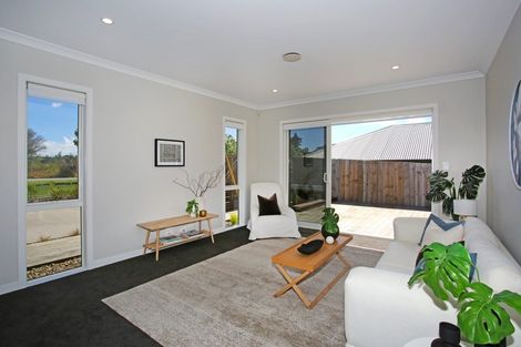 Photo of property in 32 Helenslee Road, Pokeno, 2402