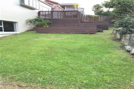Photo of property in 1/6 Arirang Rise, Pinehill, Auckland, 0632