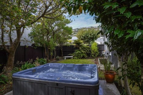 Photo of property in 1/115 Nayland Street, Sumner, Christchurch, 8081