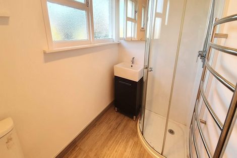 Photo of property in 12 Wingate Street, Redwood, Christchurch, 8051