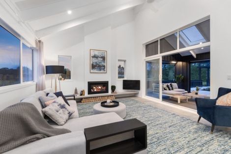 Photo of property in 10 Valley Road, Waitoki, Kaukapakapa, 0871