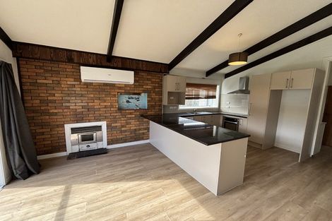 Photo of property in 33 Berkley Avenue, Hillcrest, Hamilton, 3216