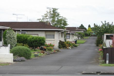 Photo of property in 69c Queen Street, Pukekohe, 2120