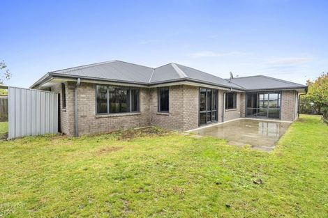 Photo of property in 18 Alford Place, Huntington, Hamilton, 3210