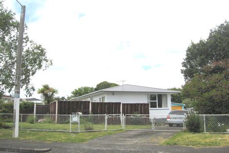 Photo of property in 40 Jupiter Street, Rosehill, Papakura, 2113
