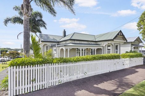 Photo of property in 123 Crummer Road, Grey Lynn, Auckland, 1021