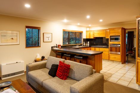 Photo of property in 7a Palm Avenue, Hokowhitu, Palmerston North, 4410