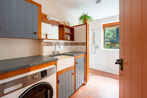 Photo of property in 6 Meadowbrook Place, Wanaka, 9305