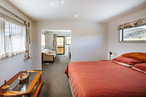 Photo of property in 138 Ruffell Road, Tarras, Cromwell, 9383