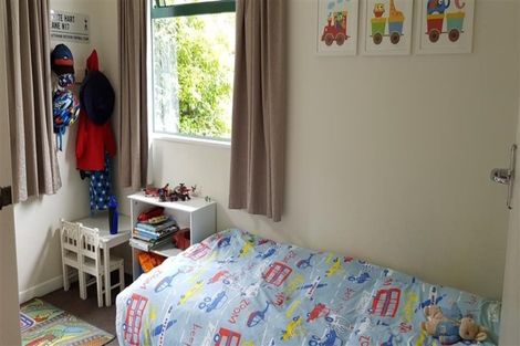 Photo of property in 193a Godley Road, Titirangi, Auckland, 0604