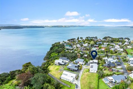 Photo of property in 6 Wendy Hood Way, Snells Beach, 0920