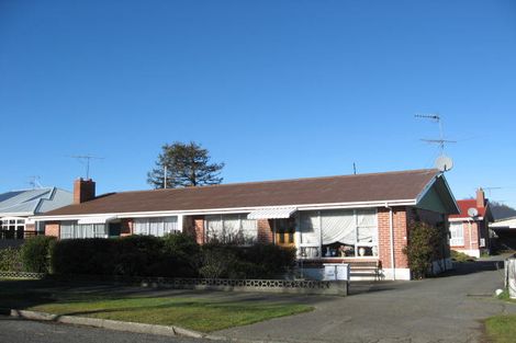 Photo of property in 4/21 Bourke Street, Windsor, Invercargill, 9810