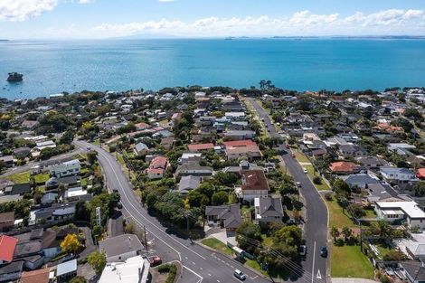 Photo of property in 859 Beach Road, Waiake, Auckland, 0630