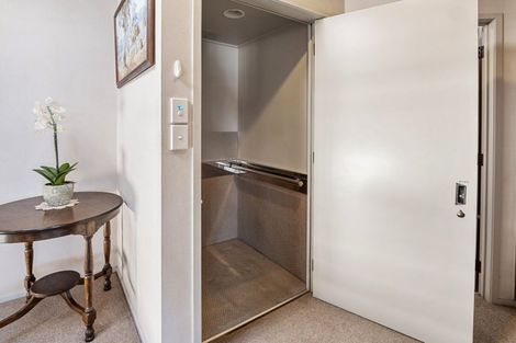 Photo of property in 8b Pacific Avenue, Mount Maunganui, 3116