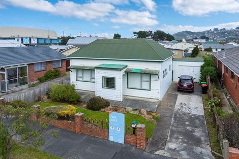 Photo of property in 24 Freyberg Street, Saint Kilda, Dunedin, 9012