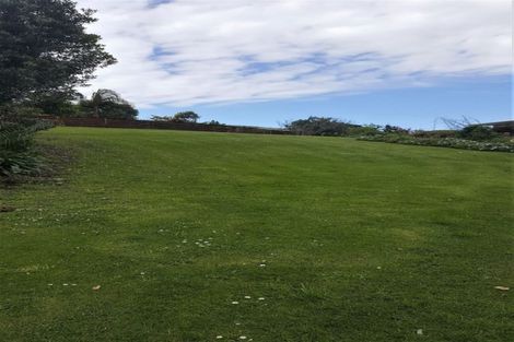 Photo of property in 26 Rewa Place, Russell, 0202