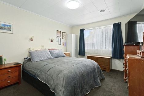 Photo of property in 26 Fyvie Avenue, Tawa, Wellington, 5028