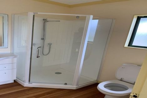 Photo of property in 26 Tattenhall Grove, Churton Park, Wellington, 6037