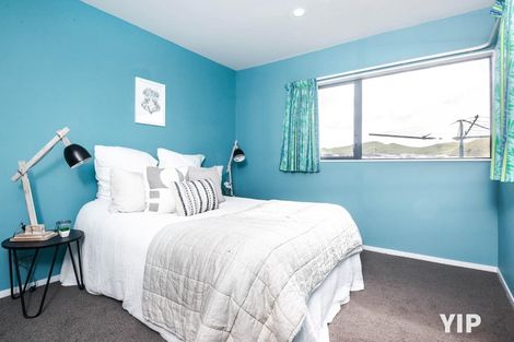 Photo of property in 5 Nether Green Crescent, Johnsonville, Wellington, 6037