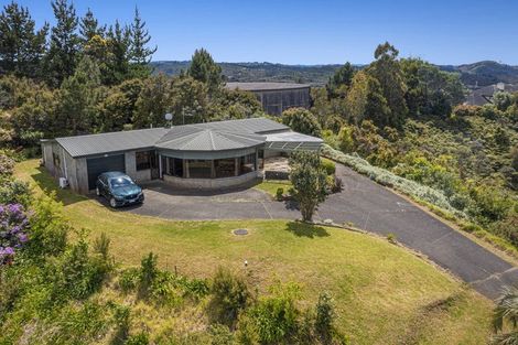 Photo of property in 9 Maire Road, Orewa, 0931