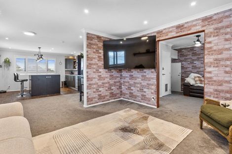 Photo of property in 14 Parade Court, Addington, Christchurch, 8024