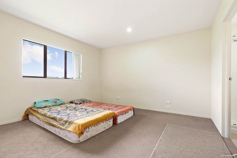 Photo of property in 116 Popokatea Drive, Takanini, 2112