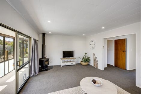 Photo of property in 2/403 Avenue Road West, Hastings, 4122