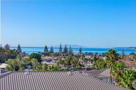Photo of property in 6 Sunshine Terrace, Orewa, 0931