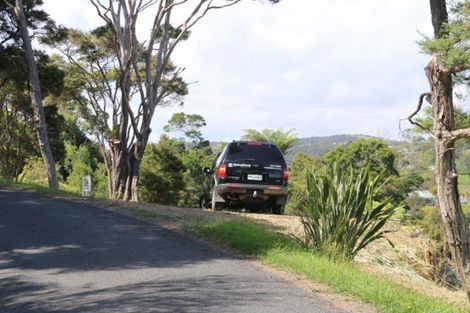 Photo of property in 62 Erua Road, Ostend, Waiheke Island, 1081