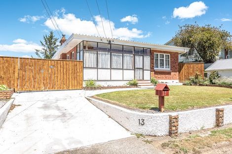 Photo of property in 13 Harper Street, Gonville, Whanganui, 4501