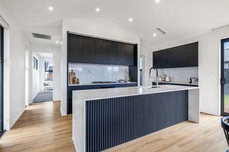 Photo of property in 10 Crosado Place, Rolleston, 7614