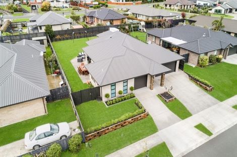 Photo of property in 6 Vivien Place, Patumahoe, Pukekohe, 2679