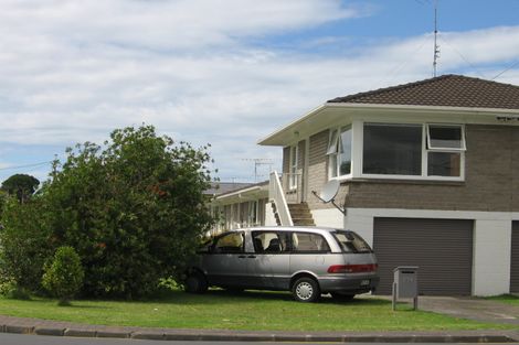 Photo of property in 3/771 Beach Road, Browns Bay, Auckland, 0630