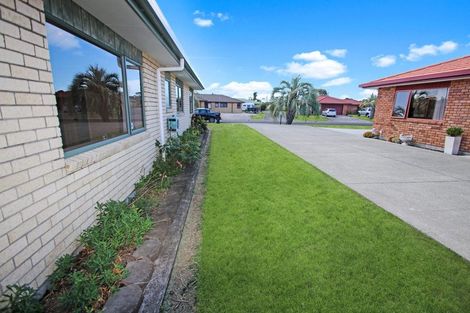 Photo of property in 17 Taupata Place, Kaitaia, 0410