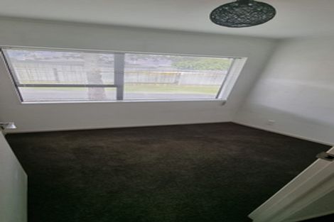 Photo of property in 2/3 Skilling Place, Farm Cove, Auckland, 2012