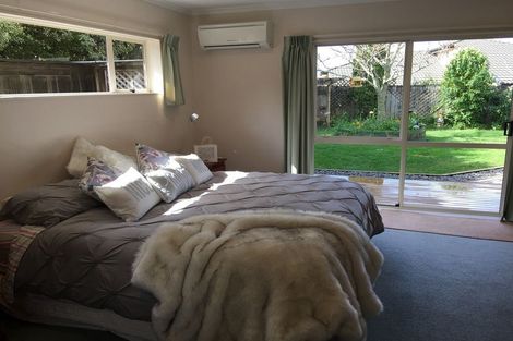 Photo of property in 20 Kath Hopper Drive, Orewa, 0931