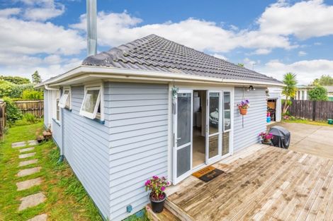 Photo of property in 111a Clevedon Road, Papakura, 2110