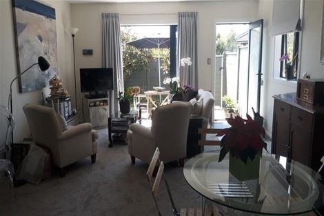 Photo of property in Greenwich Apartments, 13/3 Burton Street, Grafton, Auckland, 1010